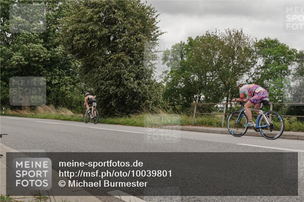 30.08.2026 - Elbe Triathlon Hamburg Michael Burmester http://msf.ph/oto/10039801 30.08.2026 14:08:30 Radfahren  meine-sportfotos.de