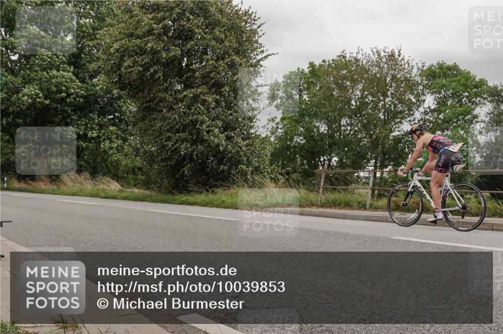 30.08.2026 - Elbe Triathlon Hamburg Michael Burmester http://msf.ph/oto/10039853 30.08.2026 14:09:33 Radfahren 152 meine-sportfotos.de
