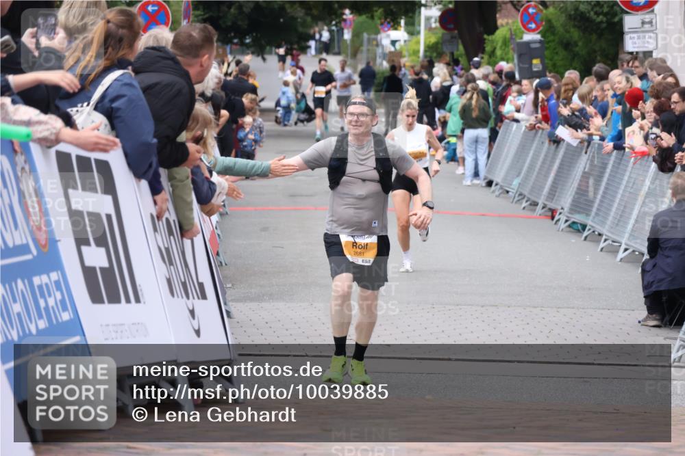 30.08.2026 - Blankeneser Heldenlauf Lena Gebhardt http://msf.ph/oto/10039885 30.08.2026 11:44:20 Ziel 2956 meine-sportfotos.de
