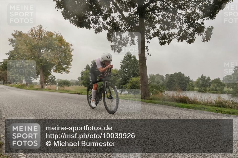 30.08.2026 - Elbe Triathlon Hamburg Michael Burmester http://msf.ph/oto/10039926 30.08.2026 08:52:57 Radfahren 244, 322, 368 meine-sportfotos.de