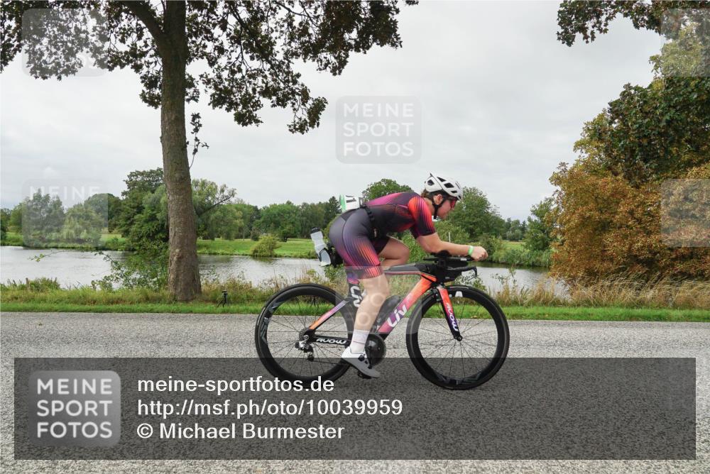 30.08.2026 - Elbe Triathlon Hamburg Michael Burmester http://msf.ph/oto/10039959 30.08.2026 10:48:16 Radfahren 836, 891, 958, 995, 1070, 1083, 1156 meine-sportfotos.de