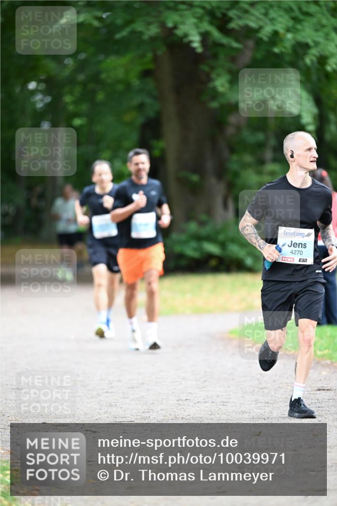 30.08.2026 - Blankeneser Heldenlauf Dr. Thomas Lammeyer http://msf.ph/oto/10039971 30.08.2026 11:14:37 Laufen 4270, 7 meine-sportfotos.de