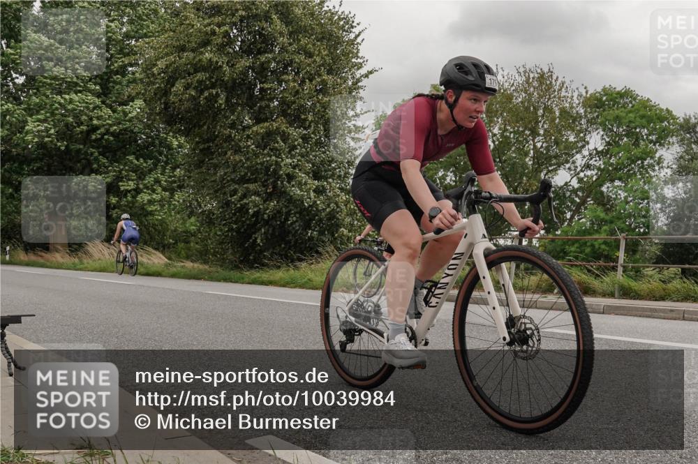 30.08.2026 - Elbe Triathlon Hamburg Michael Burmester http://msf.ph/oto/10039984 30.08.2026 14:10:53 Radfahren 172, 179 meine-sportfotos.de