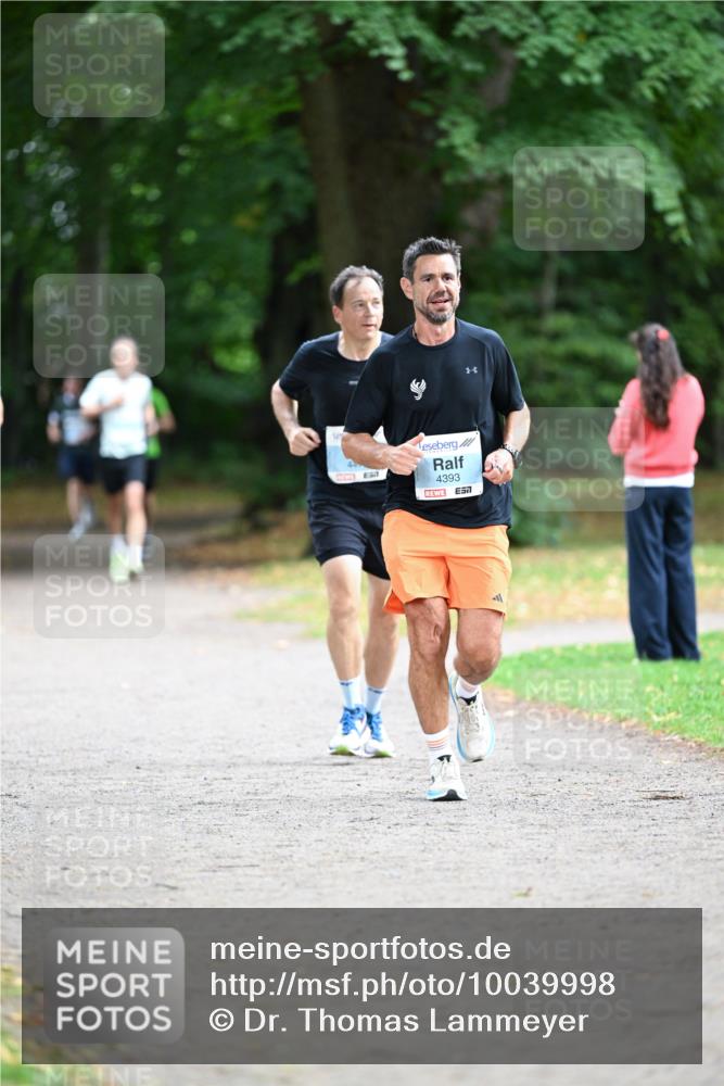 30.08.2026 - Blankeneser Heldenlauf Dr. Thomas Lammeyer http://msf.ph/oto/10039998 30.08.2026 11:14:39 Laufen 4393, 51 meine-sportfotos.de