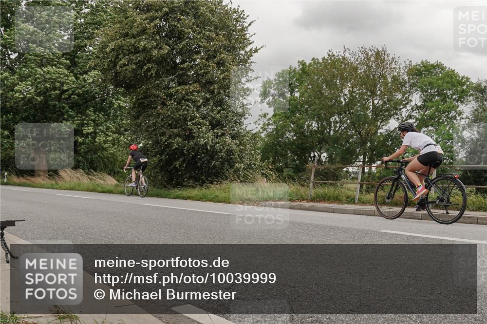 30.08.2026 - Elbe Triathlon Hamburg Michael Burmester http://msf.ph/oto/10039999 30.08.2026 14:10:59 Radfahren 172, 176 meine-sportfotos.de
