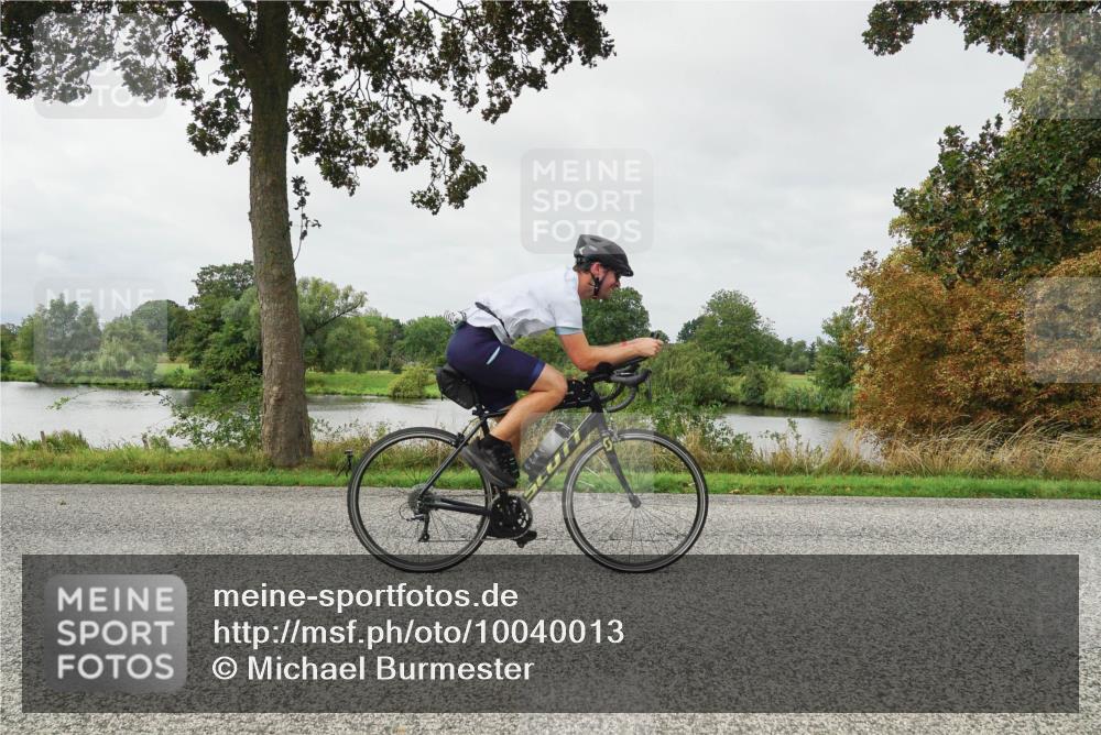 30.08.2026 - Elbe Triathlon Hamburg Michael Burmester http://msf.ph/oto/10040013 30.08.2026 10:48:36 Radfahren 919, 1091, 1148, 1209, 1246, 1256, 1289 meine-sportfotos.de
