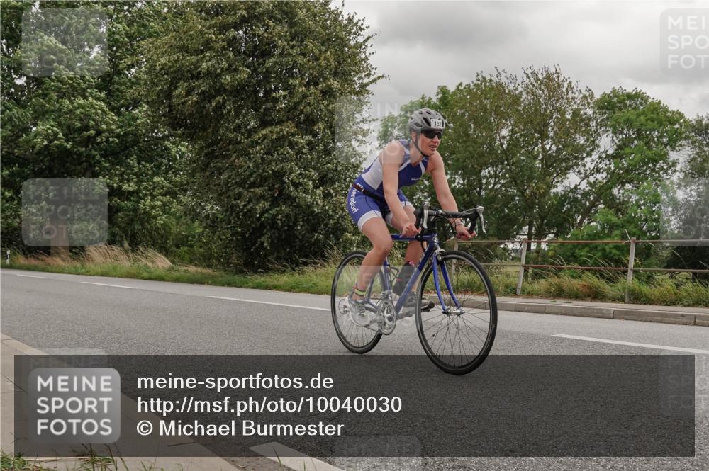 30.08.2026 - Elbe Triathlon Hamburg Michael Burmester http://msf.ph/oto/10040030 30.08.2026 14:11:13 Radfahren 132, 149, 165 meine-sportfotos.de