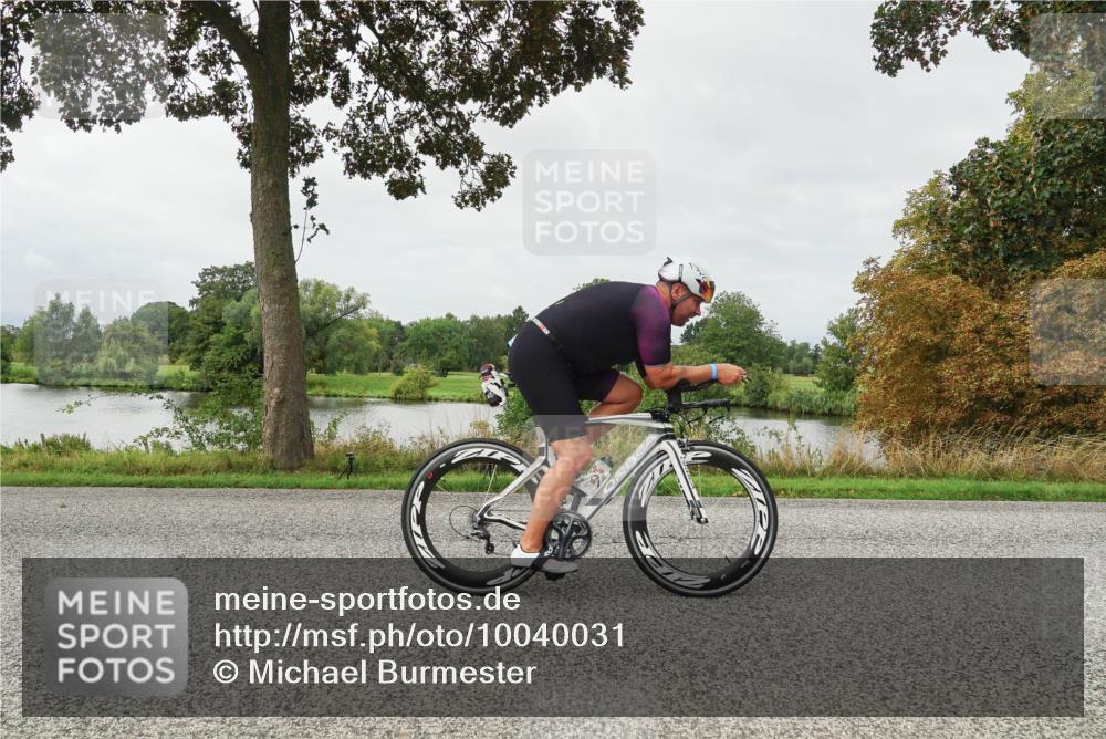 30.08.2026 - Elbe Triathlon Hamburg Michael Burmester http://msf.ph/oto/10040031 30.08.2026 10:48:43 Radfahren 919, 1130, 1246, 1256, 1313, 1334 meine-sportfotos.de