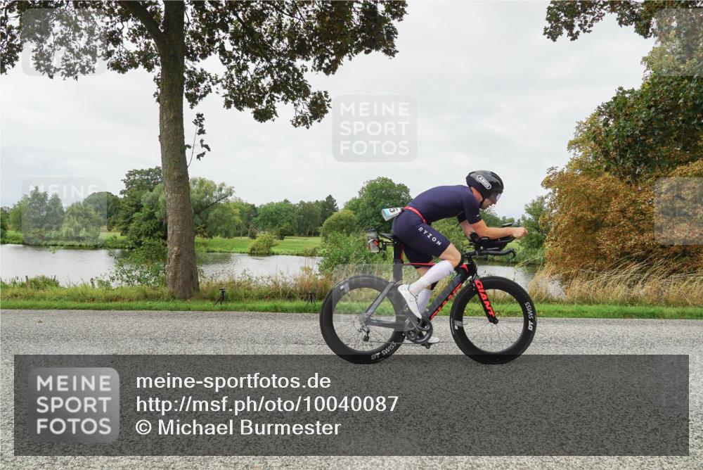 30.08.2026 - Elbe Triathlon Hamburg Michael Burmester http://msf.ph/oto/10040087 30.08.2026 10:49:26 Radfahren 991, 1048, 1211, 1275, 1285 meine-sportfotos.de