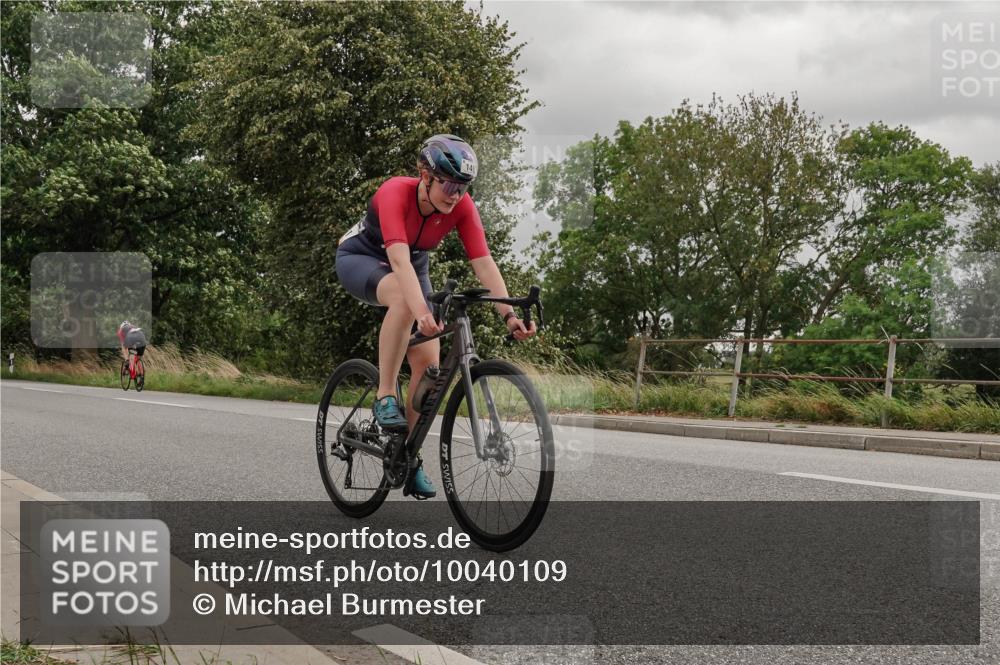 30.08.2026 - Elbe Triathlon Hamburg Michael Burmester http://msf.ph/oto/10040109 30.08.2026 14:11:46 Radfahren 142, 146, 162 meine-sportfotos.de
