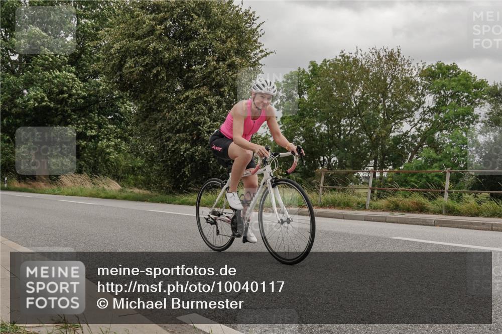 30.08.2026 - Elbe Triathlon Hamburg Michael Burmester http://msf.ph/oto/10040117 30.08.2026 14:11:48 Radfahren 142, 146, 162 meine-sportfotos.de