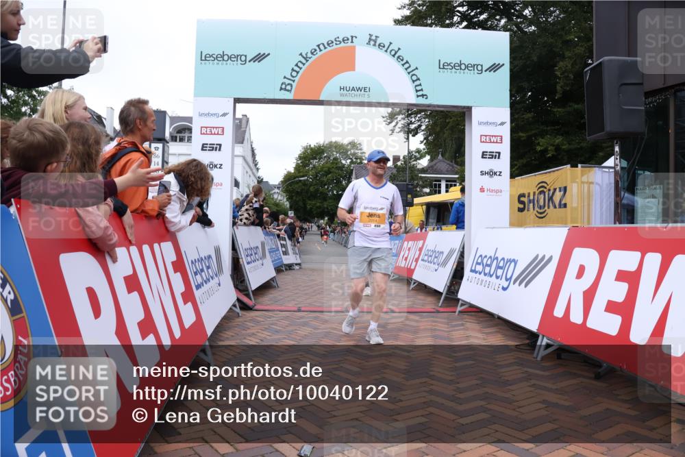 30.08.2026 - Blankeneser Heldenlauf Lena Gebhardt http://msf.ph/oto/10040122 30.08.2026 11:44:57 Ziel 2014, 2650 meine-sportfotos.de