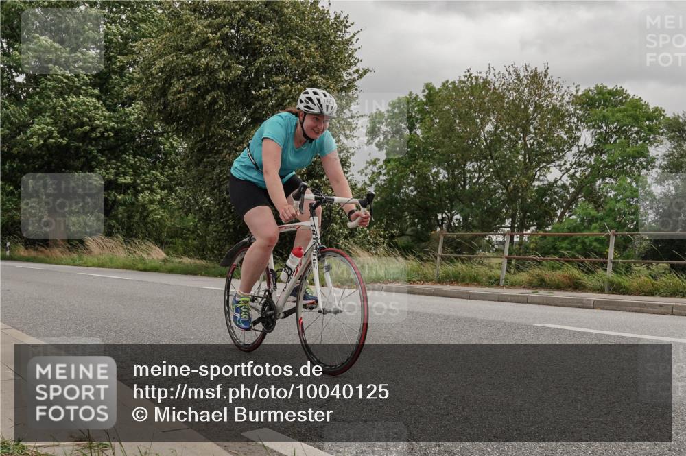 30.08.2026 - Elbe Triathlon Hamburg Michael Burmester http://msf.ph/oto/10040125 30.08.2026 14:11:52 Radfahren 142, 157, 162 meine-sportfotos.de