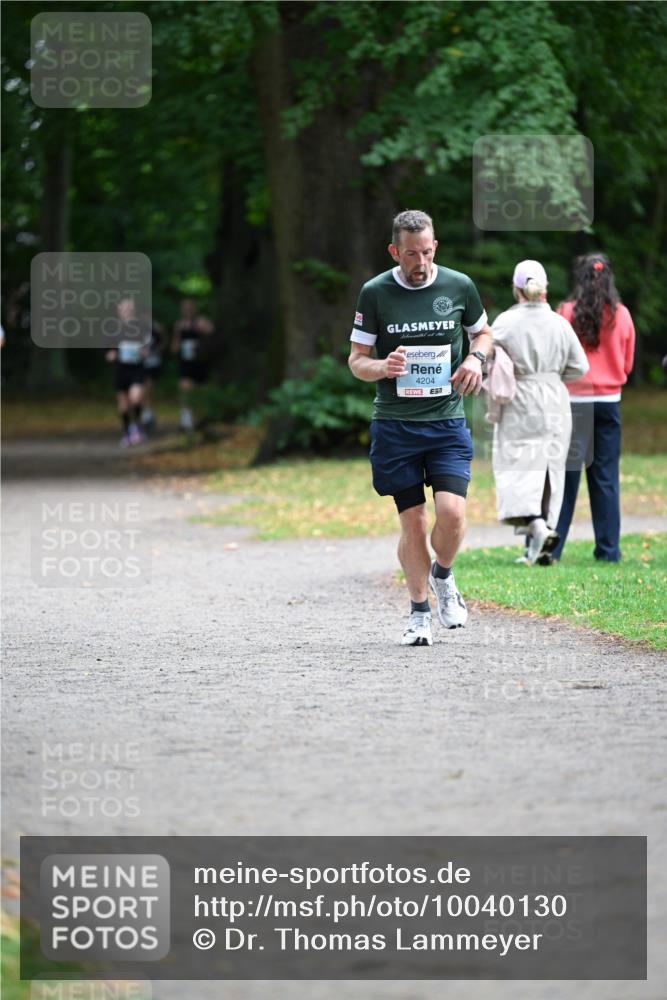 30.08.2026 - Blankeneser Heldenlauf Dr. Thomas Lammeyer http://msf.ph/oto/10040130 30.08.2026 11:14:51 Laufen 4204, 51 meine-sportfotos.de
