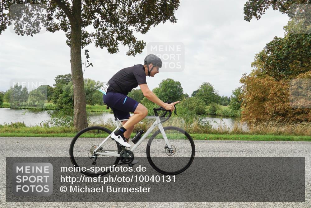 30.08.2026 - Elbe Triathlon Hamburg Michael Burmester http://msf.ph/oto/10040131 30.08.2026 10:50:16 Radfahren 833, 932, 1006, 1145, 1346, 1621 meine-sportfotos.de