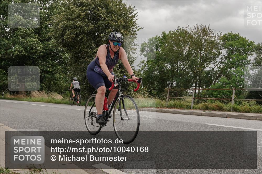 30.08.2026 - Elbe Triathlon Hamburg Michael Burmester http://msf.ph/oto/10040168 30.08.2026 14:12:13 Radfahren 155 meine-sportfotos.de