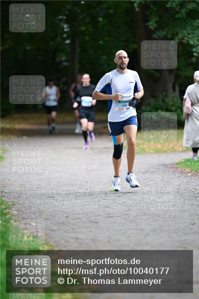 30.08.2026 - Blankeneser Heldenlauf Dr. Thomas Lammeyer http://msf.ph/oto/10040177 30.08.2026 11:14:59 Laufen 4230 meine-sportfotos.de