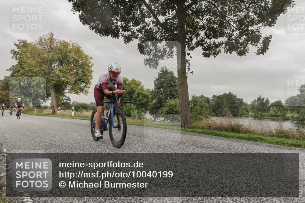 30.08.2026 - Elbe Triathlon Hamburg Michael Burmester http://msf.ph/oto/10040199 30.08.2026 08:56:49 Radfahren 262, 338, 349, 374 meine-sportfotos.de