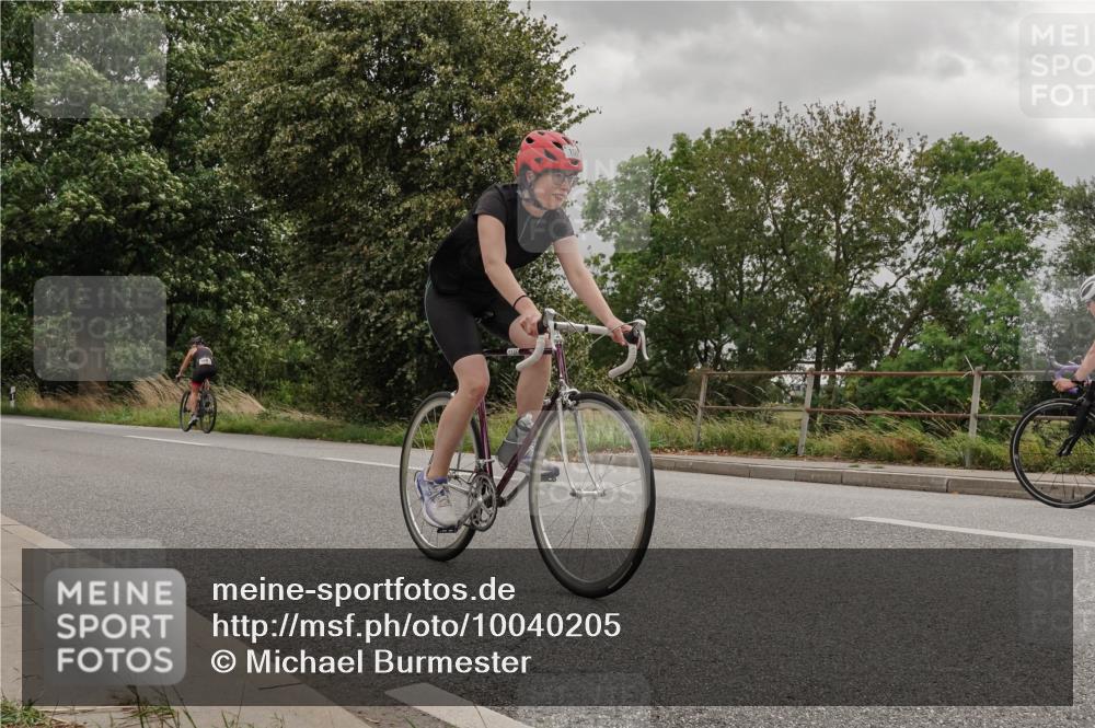 30.08.2026 - Elbe Triathlon Hamburg Michael Burmester http://msf.ph/oto/10040205 30.08.2026 14:12:25 Radfahren 128, 134, 153, 159 meine-sportfotos.de