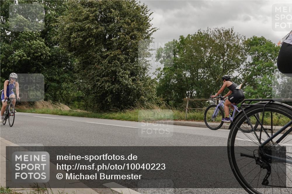 30.08.2026 - Elbe Triathlon Hamburg Michael Burmester http://msf.ph/oto/10040223 30.08.2026 14:12:29 Radfahren 128, 134, 153 meine-sportfotos.de