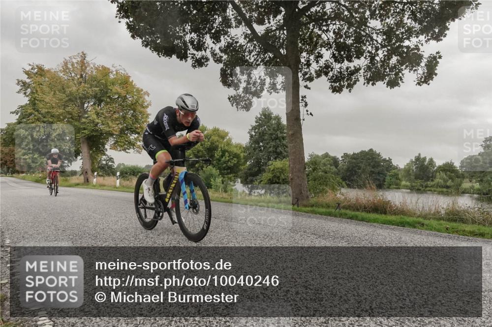30.08.2026 - Elbe Triathlon Hamburg Michael Burmester http://msf.ph/oto/10040246 30.08.2026 08:57:09 Radfahren 182, 227 meine-sportfotos.de