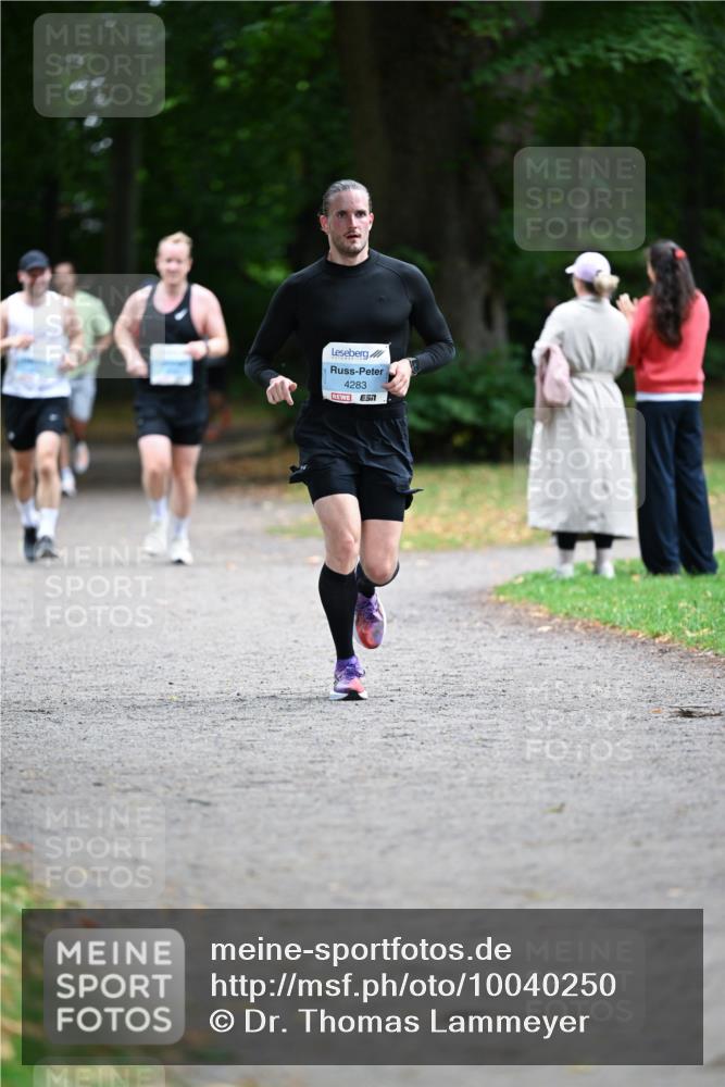 30.08.2026 - Blankeneser Heldenlauf Dr. Thomas Lammeyer http://msf.ph/oto/10040250 30.08.2026 11:15:04 Laufen 4283, 517 meine-sportfotos.de