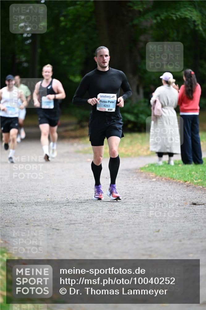 30.08.2026 - Blankeneser Heldenlauf Dr. Thomas Lammeyer http://msf.ph/oto/10040252 30.08.2026 11:15:04 Laufen 4283 meine-sportfotos.de