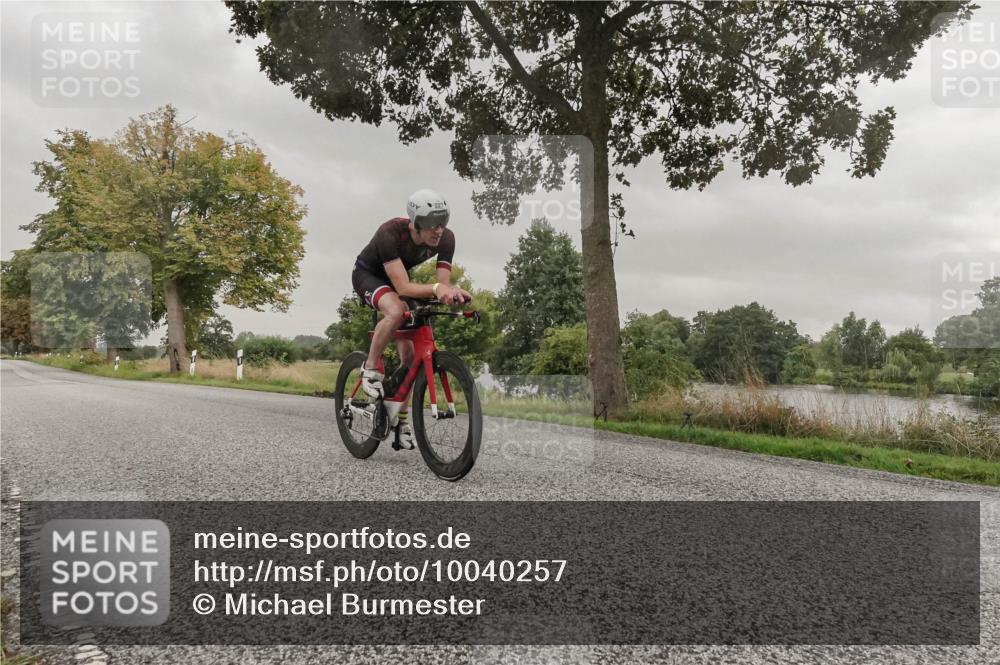 30.08.2026 - Elbe Triathlon Hamburg Michael Burmester http://msf.ph/oto/10040257 30.08.2026 08:57:10 Radfahren 182, 227, 382 meine-sportfotos.de