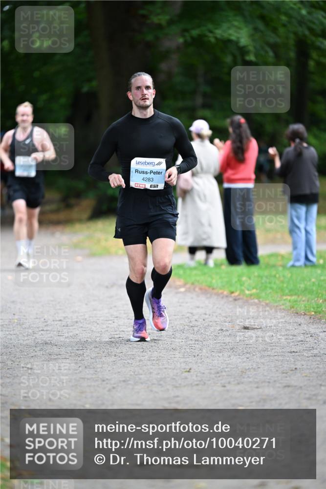 30.08.2026 - Blankeneser Heldenlauf Dr. Thomas Lammeyer http://msf.ph/oto/10040271 30.08.2026 11:15:05 Laufen 4283 meine-sportfotos.de