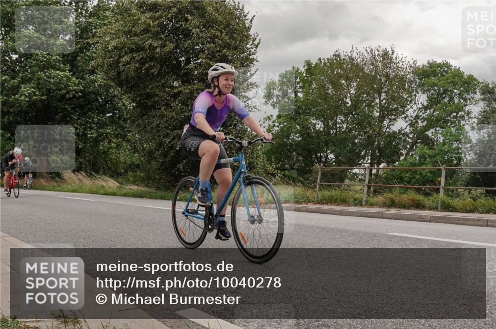 30.08.2026 - Elbe Triathlon Hamburg Michael Burmester http://msf.ph/oto/10040278 30.08.2026 14:13:00 Radfahren 130, 145, 154, 178 meine-sportfotos.de
