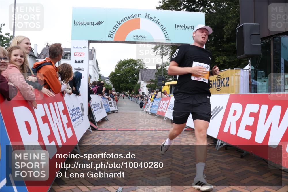 30.08.2026 - Blankeneser Heldenlauf Lena Gebhardt http://msf.ph/oto/10040280 30.08.2026 11:45:09 Ziel 2296, 2548 meine-sportfotos.de