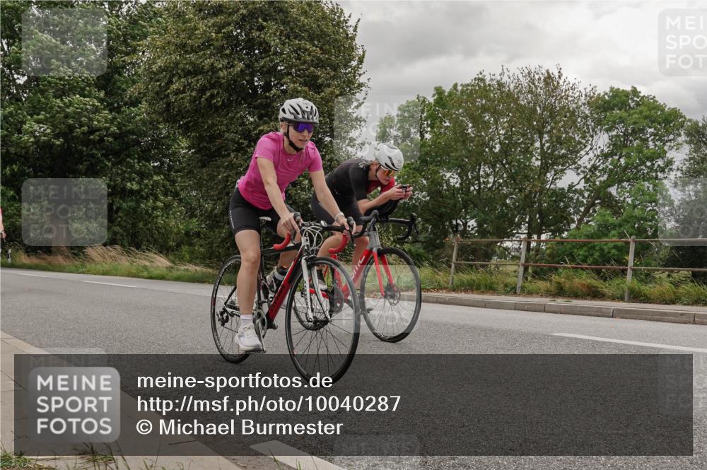 30.08.2026 - Elbe Triathlon Hamburg Michael Burmester http://msf.ph/oto/10040287 30.08.2026 14:13:01 Radfahren 130, 145, 154, 178 meine-sportfotos.de