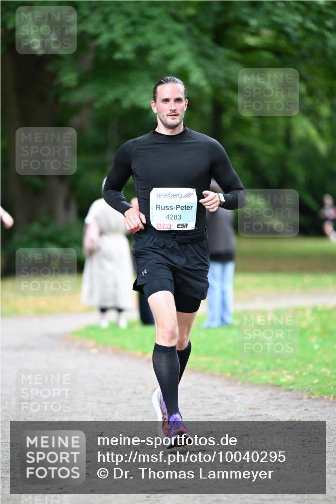 30.08.2026 - Blankeneser Heldenlauf Dr. Thomas Lammeyer http://msf.ph/oto/10040295 30.08.2026 11:15:06 Laufen 9, 4283, 7 meine-sportfotos.de