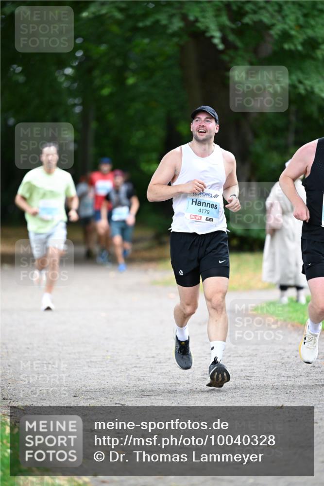30.08.2026 - Blankeneser Heldenlauf Dr. Thomas Lammeyer http://msf.ph/oto/10040328 30.08.2026 11:15:09 Laufen 4179 meine-sportfotos.de