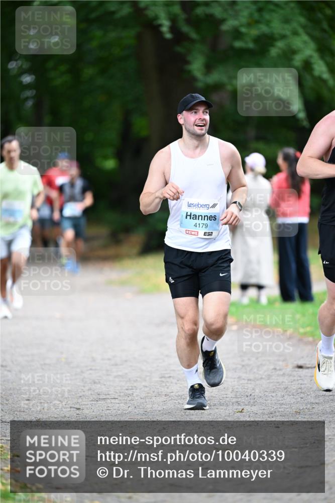 30.08.2026 - Blankeneser Heldenlauf Dr. Thomas Lammeyer http://msf.ph/oto/10040339 30.08.2026 11:15:10 Laufen 4179 meine-sportfotos.de