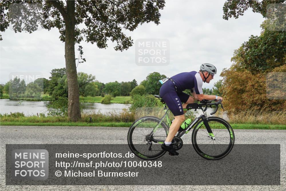 30.08.2026 - Elbe Triathlon Hamburg Michael Burmester http://msf.ph/oto/10040348 30.08.2026 10:52:10 Radfahren 947, 1242, 1258, 1278, 1287, 1310, 1311, 1325 meine-sportfotos.de