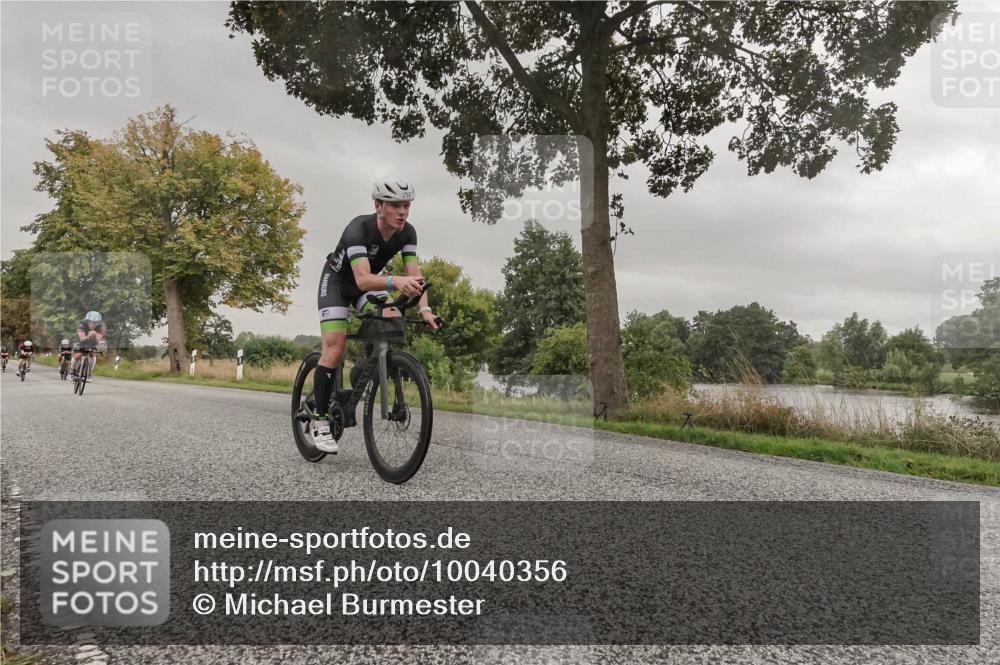 30.08.2026 - Elbe Triathlon Hamburg Michael Burmester http://msf.ph/oto/10040356 30.08.2026 08:57:51 Radfahren 191, 230, 232, 240, 252, 258, 295, 301, 347 meine-sportfotos.de