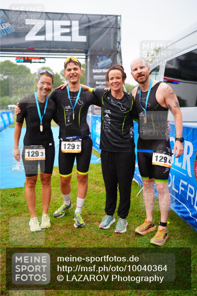 30.08.2026 - Elbe Triathlon Hamburg LAZAROV Photography http://msf.ph/oto/10040364 30.08.2026 16:01:33 Ziel  meine-sportfotos.de