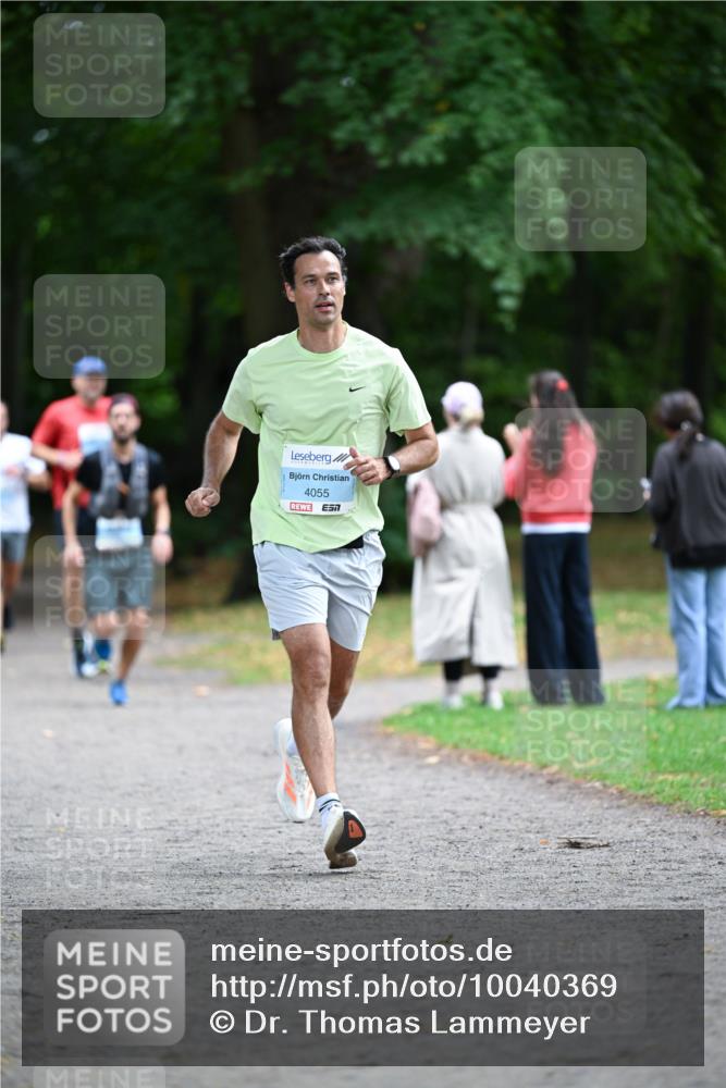 30.08.2026 - Blankeneser Heldenlauf Dr. Thomas Lammeyer http://msf.ph/oto/10040369 30.08.2026 11:15:12 Laufen 4055, 7 meine-sportfotos.de