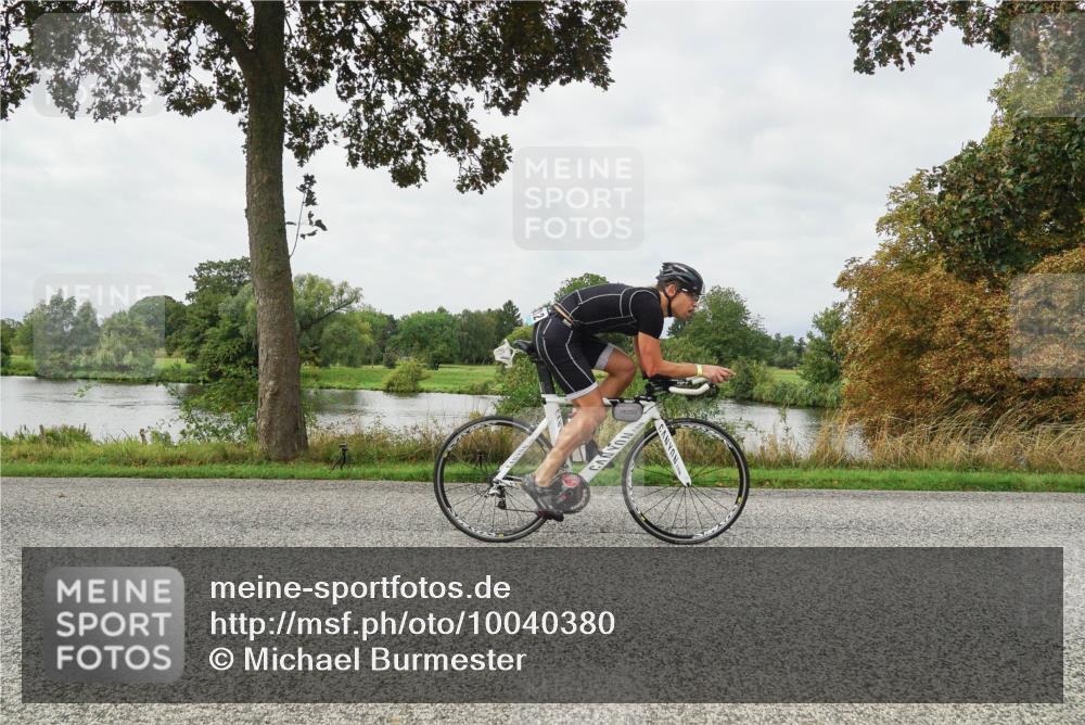 30.08.2026 - Elbe Triathlon Hamburg Michael Burmester http://msf.ph/oto/10040380 30.08.2026 10:52:24 Radfahren 1068, 1110, 1212, 1247, 1268, 1300 meine-sportfotos.de