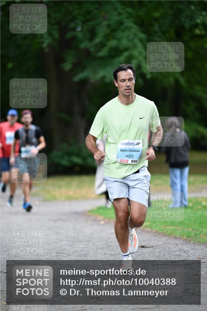 30.08.2026 - Blankeneser Heldenlauf Dr. Thomas Lammeyer http://msf.ph/oto/10040388 30.08.2026 11:15:13 Laufen 4055, 7 meine-sportfotos.de