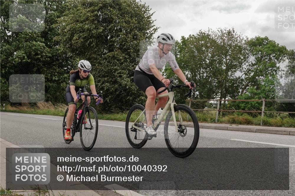 30.08.2026 - Elbe Triathlon Hamburg Michael Burmester http://msf.ph/oto/10040392 30.08.2026 14:13:45 Radfahren 150 meine-sportfotos.de