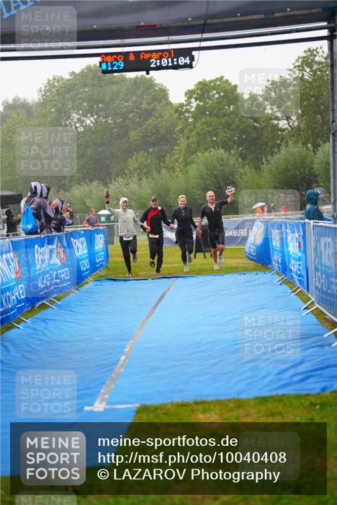 30.08.2026 - Elbe Triathlon Hamburg LAZAROV Photography http://msf.ph/oto/10040408 30.08.2026 16:05:01 Ziel  meine-sportfotos.de