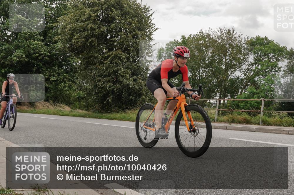 30.08.2026 - Elbe Triathlon Hamburg Michael Burmester http://msf.ph/oto/10040426 30.08.2026 14:14:06 Radfahren 136, 141, 164, 170 meine-sportfotos.de