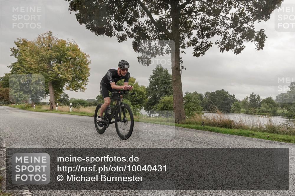 30.08.2026 - Elbe Triathlon Hamburg Michael Burmester http://msf.ph/oto/10040431 30.08.2026 08:58:17 Radfahren 275 meine-sportfotos.de