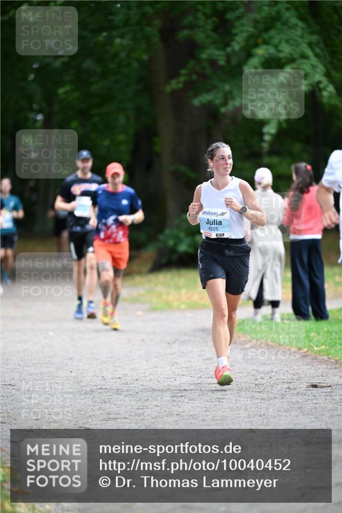 30.08.2026 - Blankeneser Heldenlauf Dr. Thomas Lammeyer http://msf.ph/oto/10040452 30.08.2026 11:15:21 Laufen 1300, 4225 meine-sportfotos.de