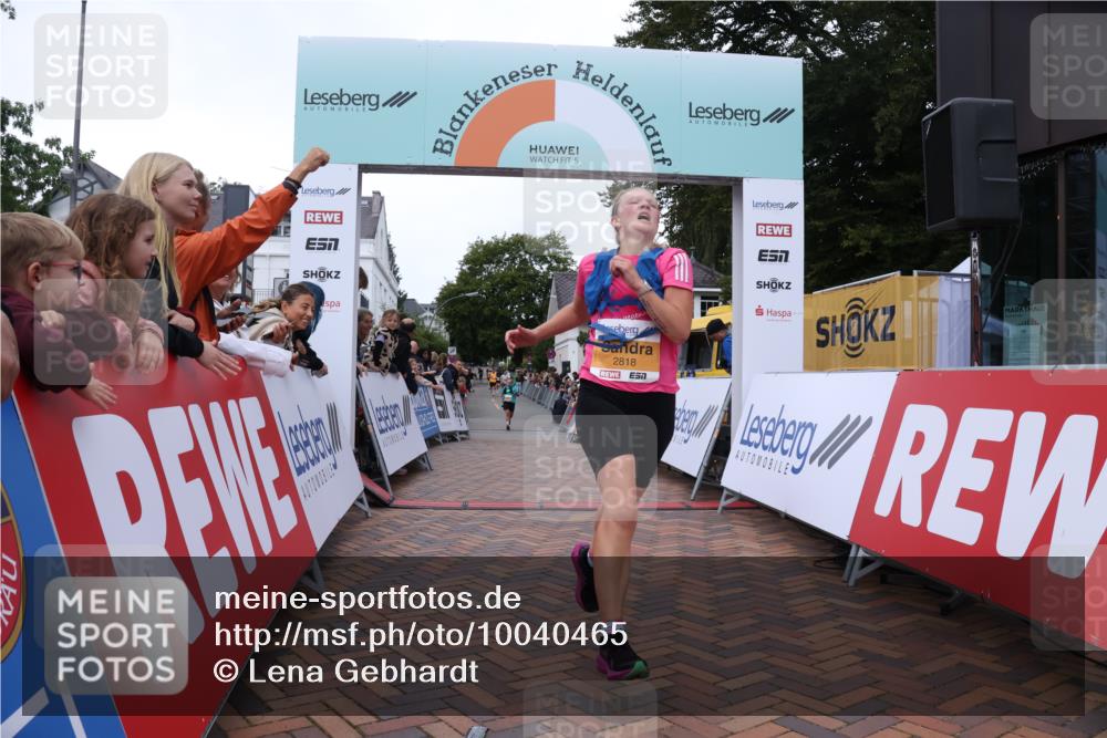 30.08.2026 - Blankeneser Heldenlauf Lena Gebhardt http://msf.ph/oto/10040465 30.08.2026 11:45:30 Ziel 2818 meine-sportfotos.de