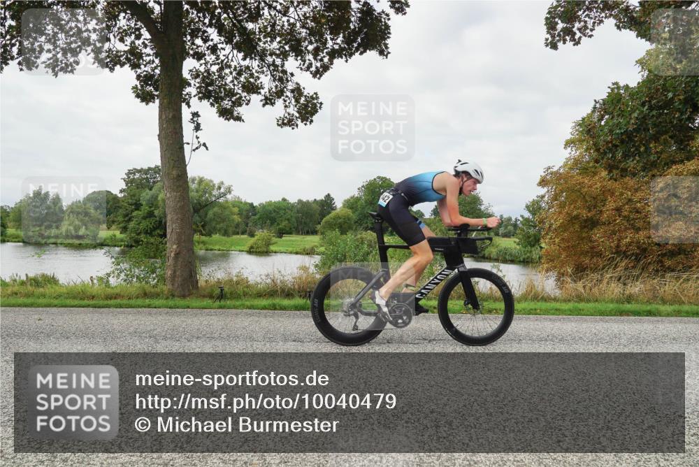 30.08.2026 - Elbe Triathlon Hamburg Michael Burmester http://msf.ph/oto/10040479 30.08.2026 10:53:23 Radfahren 893, 962, 998, 1073, 1210, 1306, 1442 meine-sportfotos.de