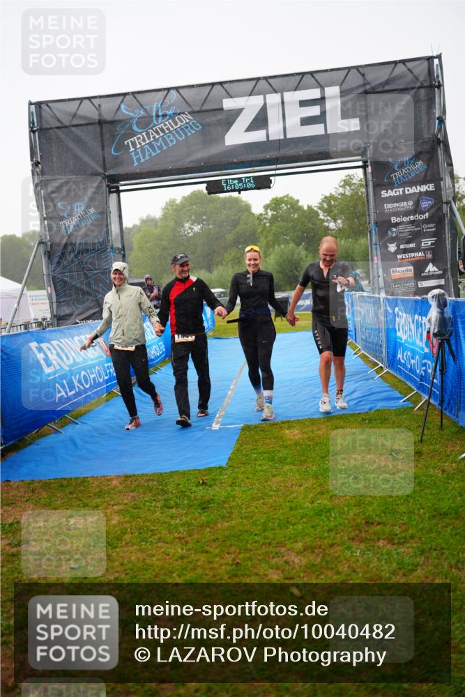 30.08.2026 - Elbe Triathlon Hamburg LAZAROV Photography http://msf.ph/oto/10040482 30.08.2026 16:05:06 Ziel  meine-sportfotos.de