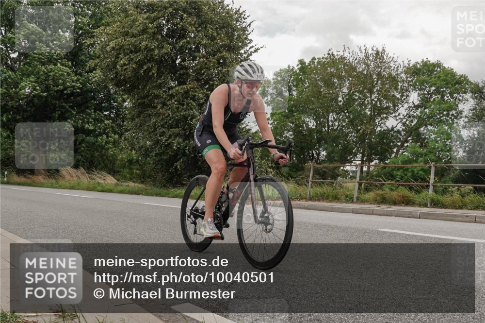 30.08.2026 - Elbe Triathlon Hamburg Michael Burmester http://msf.ph/oto/10040501 30.08.2026 14:14:34 Radfahren 148, 168 meine-sportfotos.de